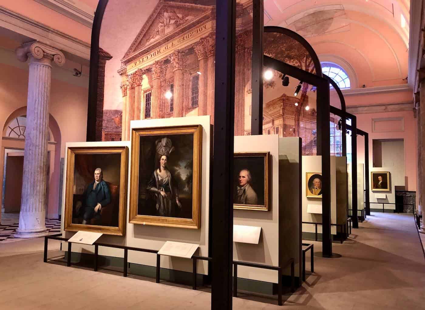 An picture of the inside of the Portrait Gallery at the Second Bank of the US in Philadelphia.