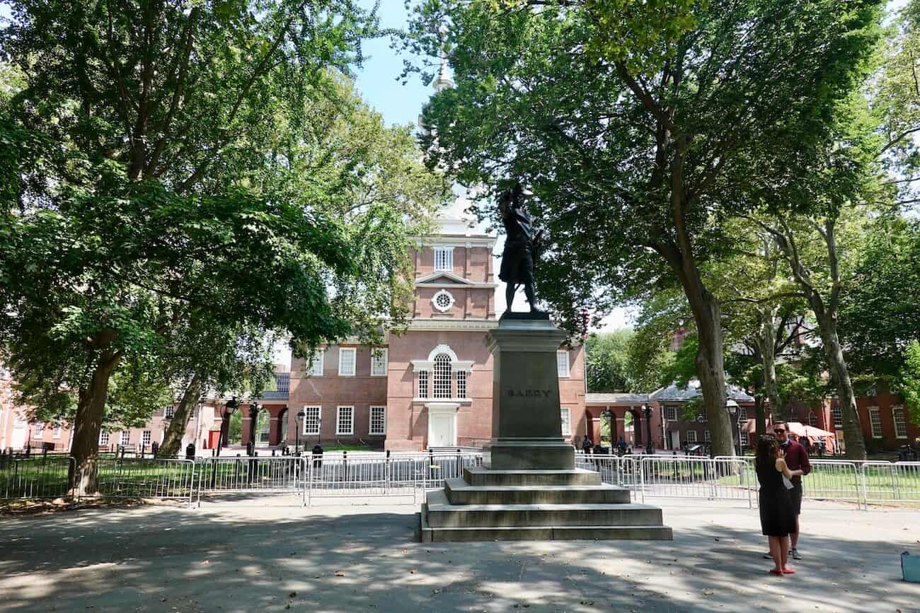 Philadelphia: A Self-Guided Walking Tour in History's Footsteps ...