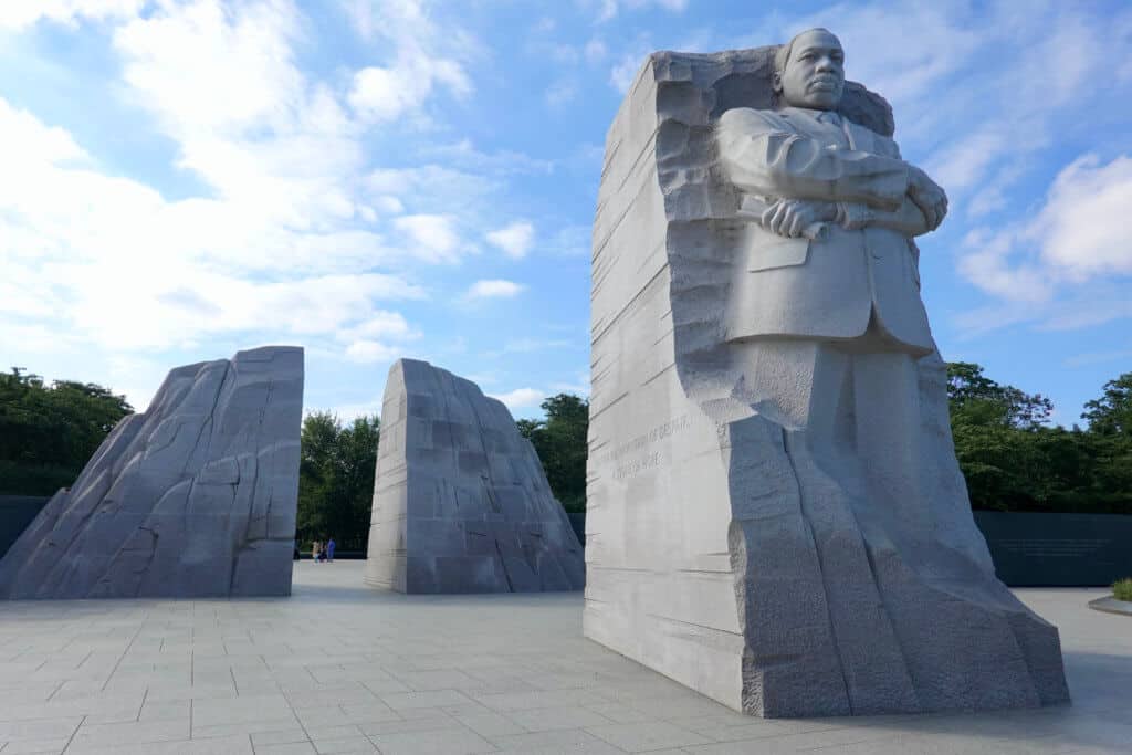 The 16 Best Monuments & Memorials in D.C.: All the Greats! - Travel ...